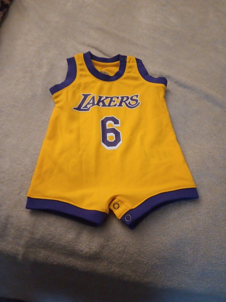 LeBron James Lakers Jersey Onesie For Zero To 3 Months Brand New Condition