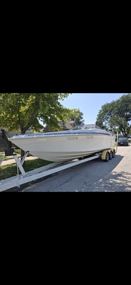 28 foot Baja