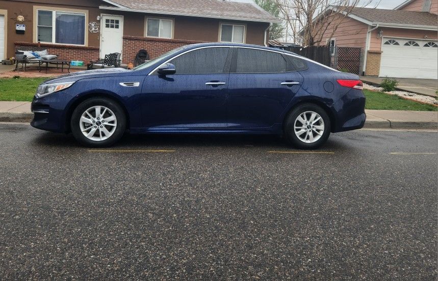 2018 KIA Optima