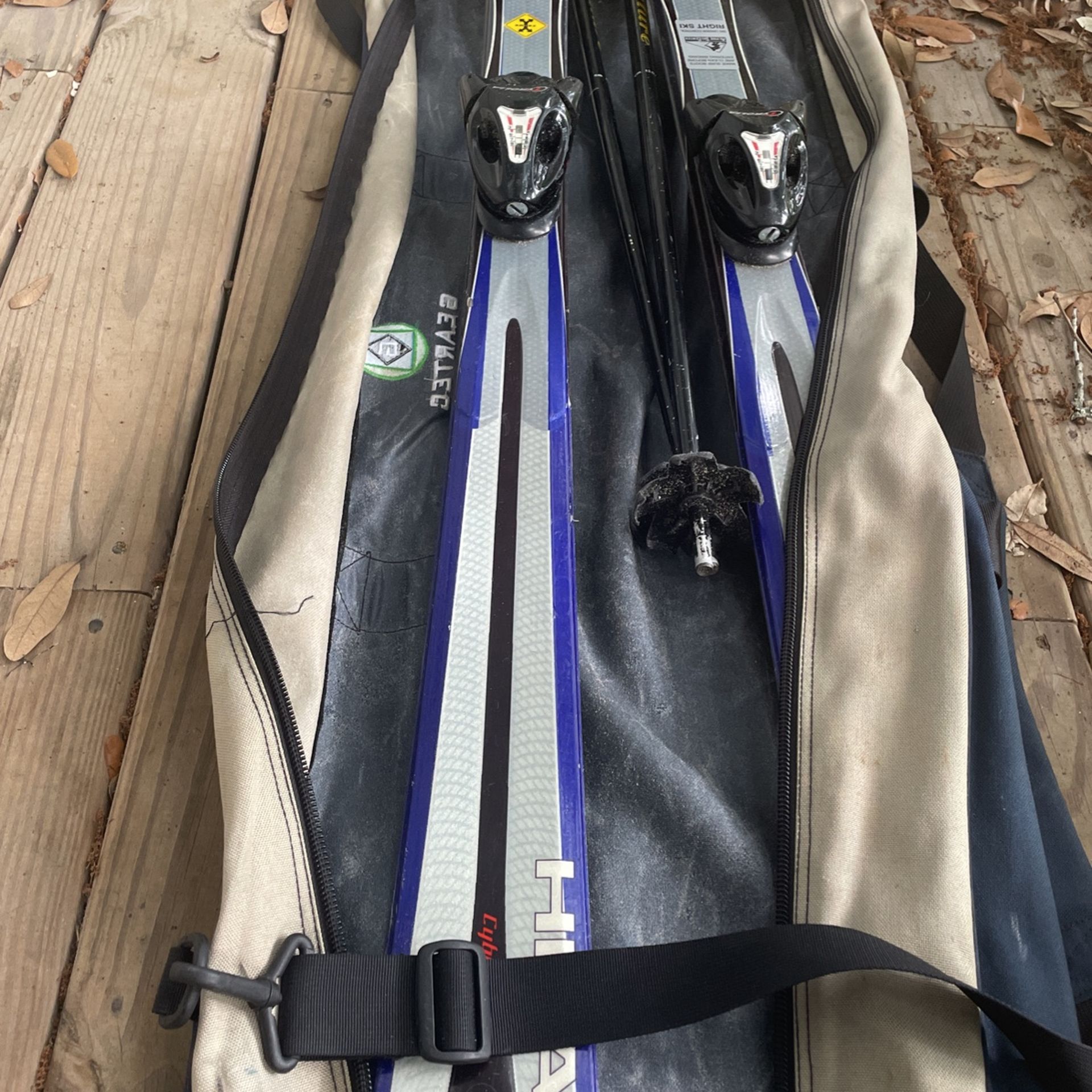 HEAD Cyber X40 Snow Skis With Ski Poles