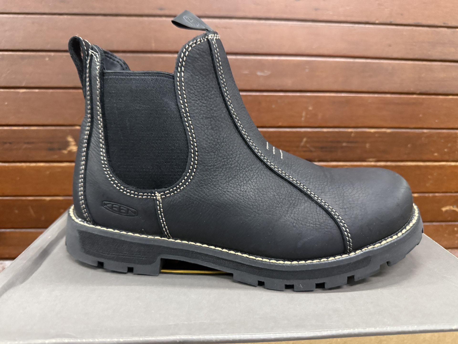 Women Keen Soft Toe (Various Sizes)