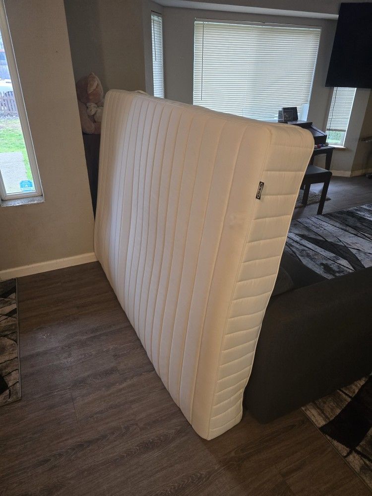 New Full Size Mattress 
