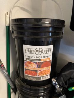 3 month food supply buckets