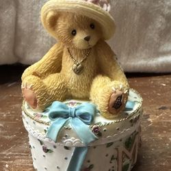 Cherish Teddy’s trinket box