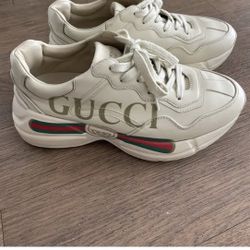 Gucci Sneakers 10.5