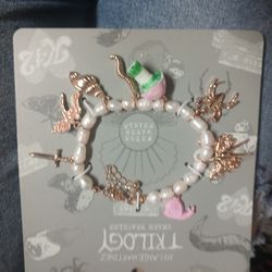 Melanie Martinez rare Trilogy Your Charm Bracelet Portals