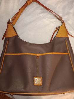 Dooney And Bourke Purse