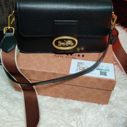 Coach Cross Body Bag On Box 