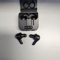  Earbuds 