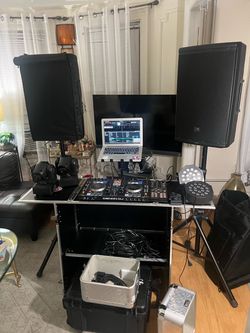 Dj equipment