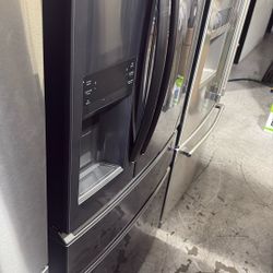 Frigidaire French Door Refrigerator