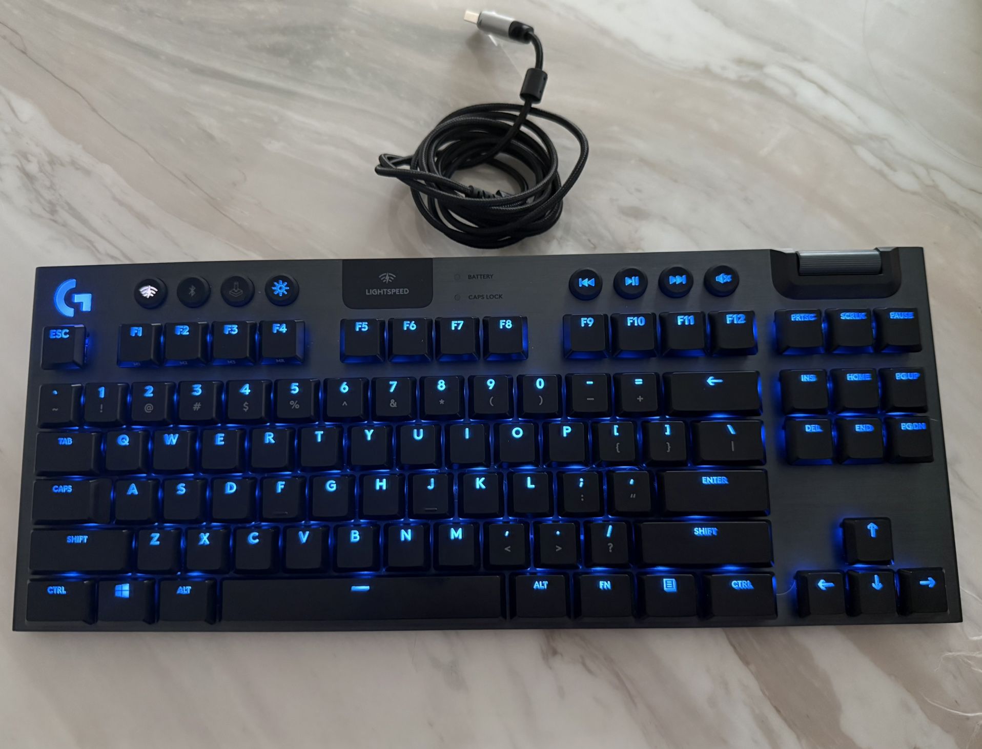 Logitech G915 TKL Lightspeed Wireless (Clicky)