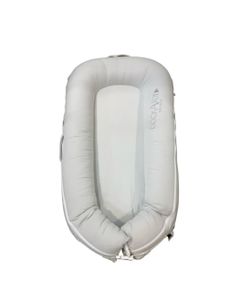 Dockatot deluxe+ lounger