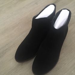 Brand New Genuine Black Suede Boots 