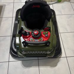 Baby jeep walker