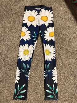 Flower leggings size small