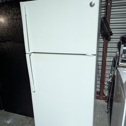 Good working condition. DELIVERY 🚚 AVAILABLE.