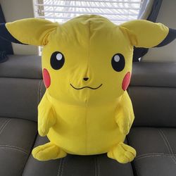 Pokémon Pikachu 3 Foot Stuffed Animal (Rare and hard to find not made anymore!!)