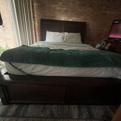 Queen Bed Frame 