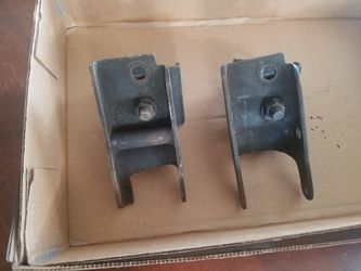 68 Charger/B body engine brackets