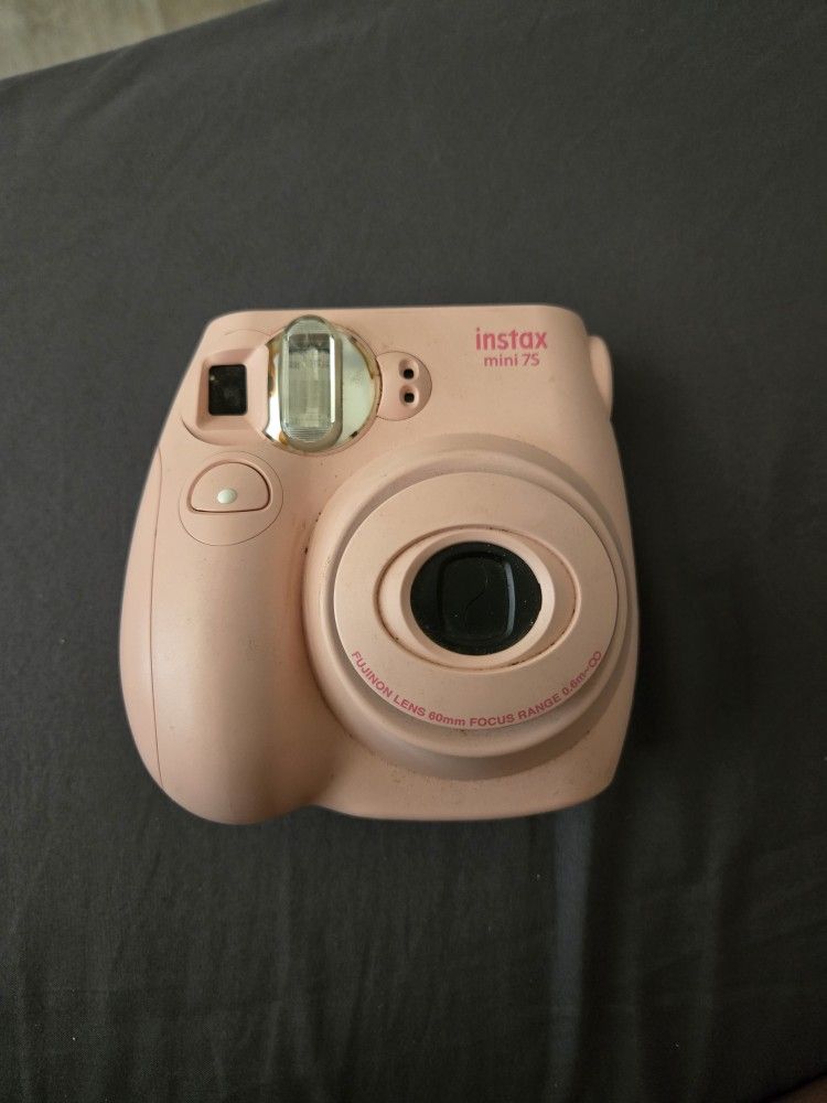 Instax Mini 7S Polaroid Camera