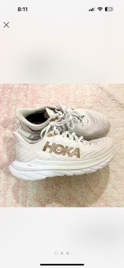 Hokas