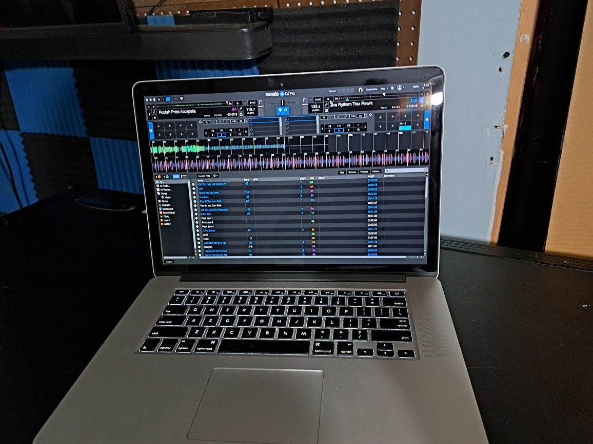 DJ PROFESSIONAL DJ EQUIPMENT MUSIC TURNTABKES MIXER SPEAKERS