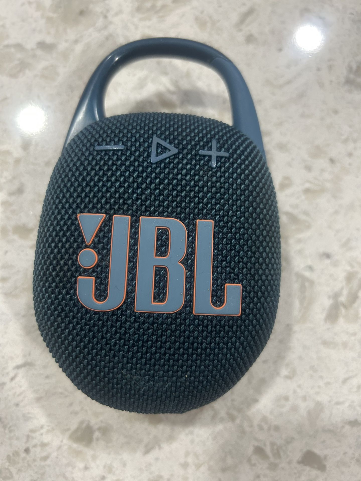 JBL Clip 5 