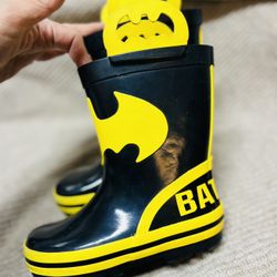 Kids Rain Boots Size 9-10 