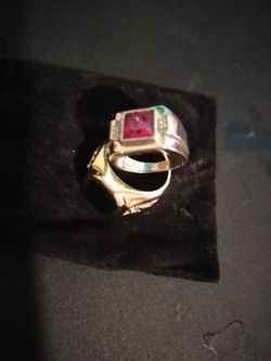 Gold rings