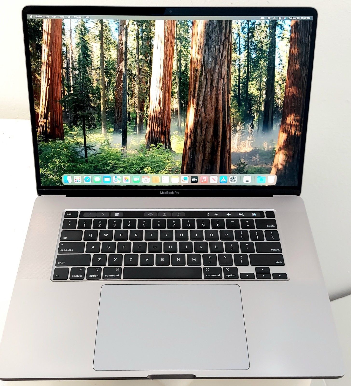16” MacBook Pro 💻 i7 - 16gb Ram - 512gb SSD