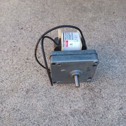 Gear Box With Motor ( Dayton )