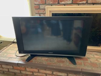 Panasonic TV (44.5” wide x 27” height <from floor>)