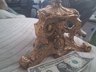 Vibtage lamp base