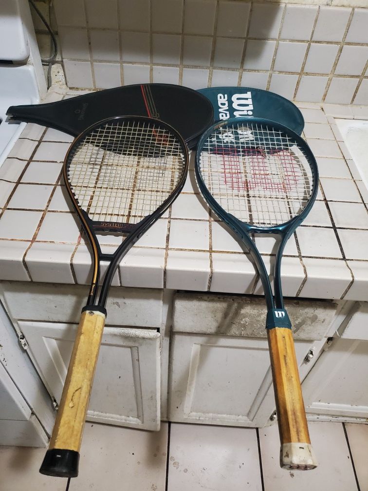 Badminton rackets