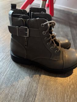 Madden Girl Mirra gray combat boots lace up buckle size 7.5
