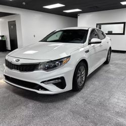2019 KIA Optima