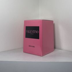 Valentino Donna Born In Roma 