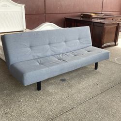 Futon 