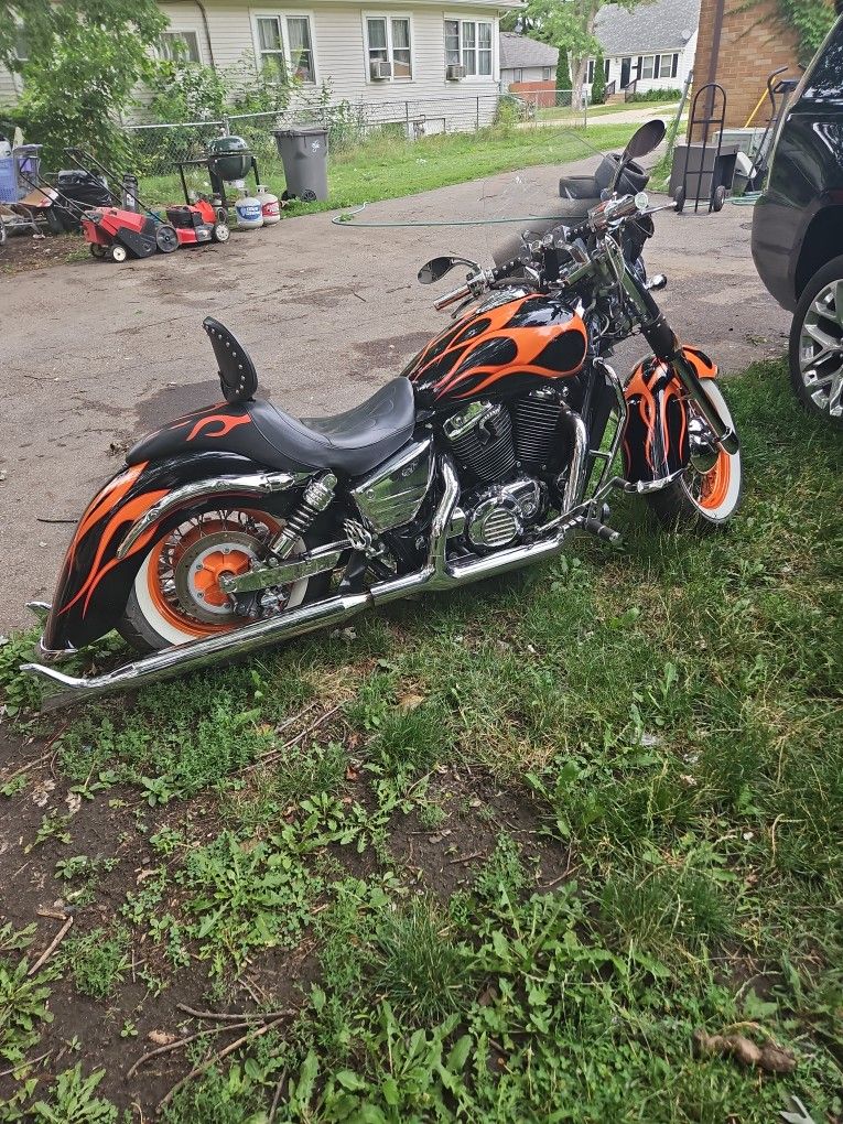 Honda 1100 1(contact info removed)3 Miles