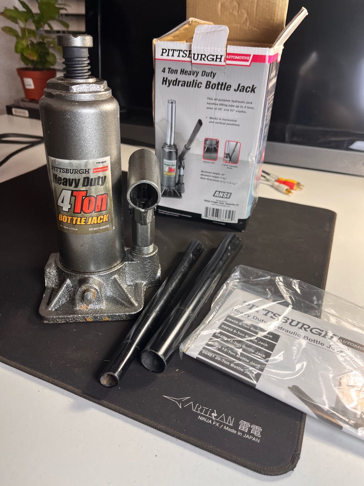 4 Ton bottle jack heavy duty