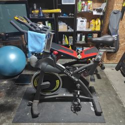 Cyclase Stationary Bike 