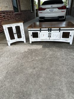 Cocktail table and End table