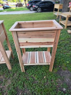 Natural cedar raised garden planter
