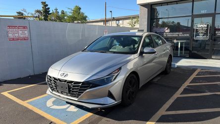 2021 Hyundai Elantra