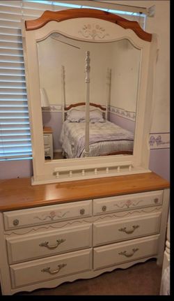White Girls Bedroom Furniture