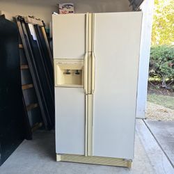 Amana Side-by-Side Refrigerator