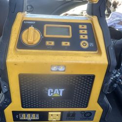 CAT Professional Power Station (model CJ1000DCP)