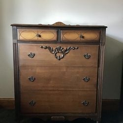 Antique Furniture 