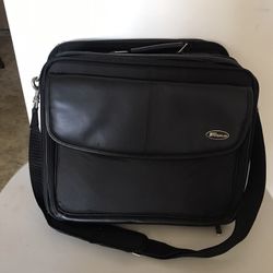 Targus Laptop Computer Bag $15.00